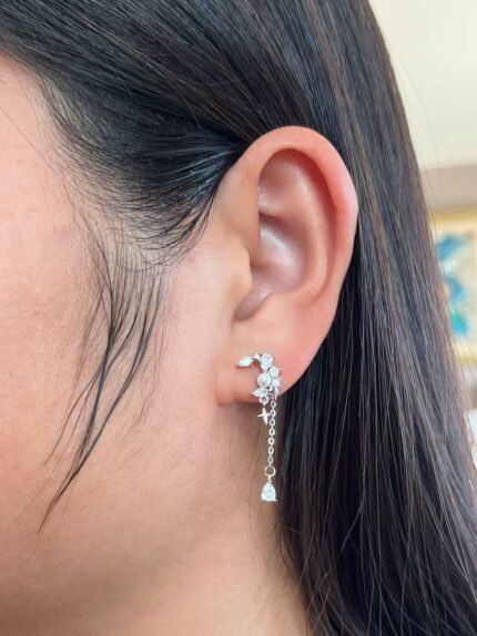 Pendientes de Luna en Plata de Ley con Perla y Cadena Colgante Celestial